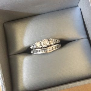 Diamond Engagement Ring & Band - total 1.33 ct - 7